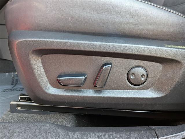 used 2022 Mitsubishi Outlander car, priced at $21,929