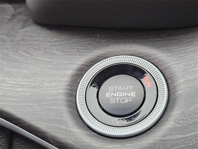 new 2025 Jeep Grand Cherokee car, priced at $42,435