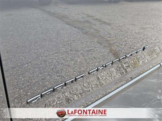 new 2025 Jeep Grand Cherokee car, priced at $42,435