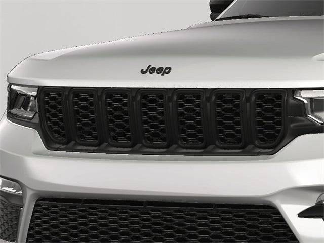 new 2025 Jeep Grand Cherokee car, priced at $43,236