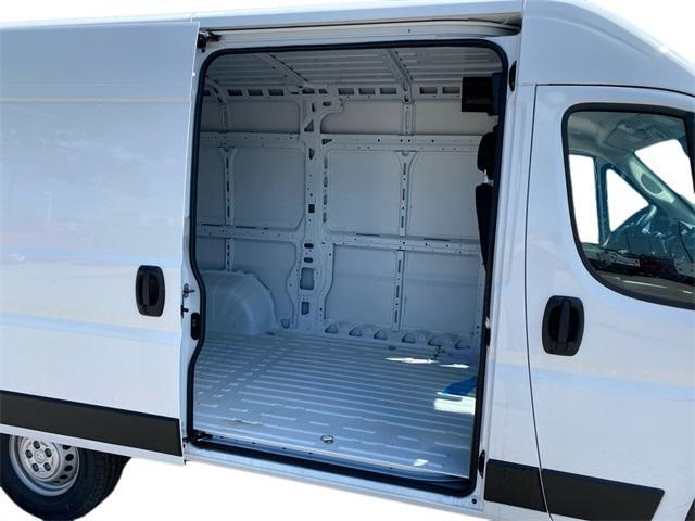 new 2024 Ram ProMaster 2500 car, priced at $44,991