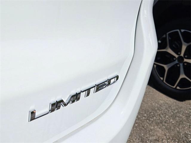 new 2025 Jeep Compass car, priced at $30,465