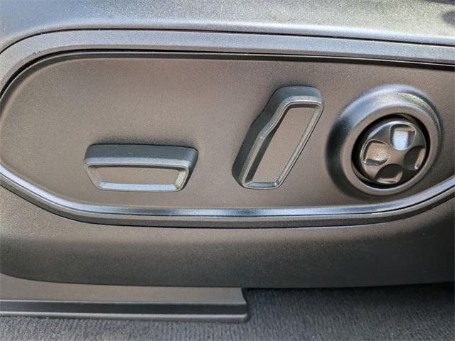 used 2024 Jeep Grand Cherokee L car, priced at $29,423