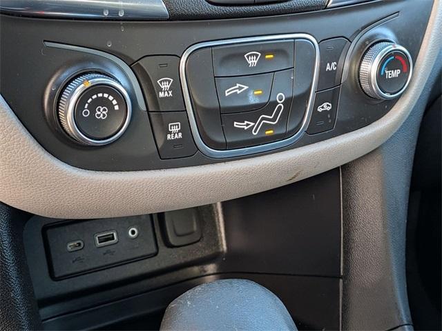 used 2022 Chevrolet Equinox car, priced at $16,995