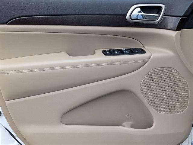 used 2014 Jeep Grand Cherokee car, priced at $5,995