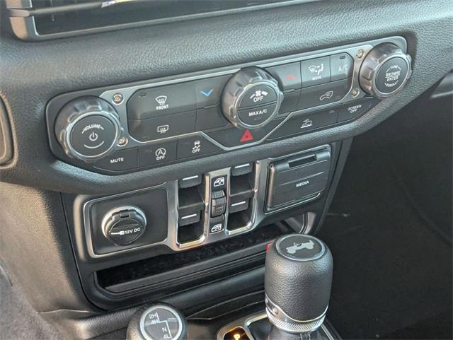 new 2026 Jeep Wrangler car, priced at $40,318