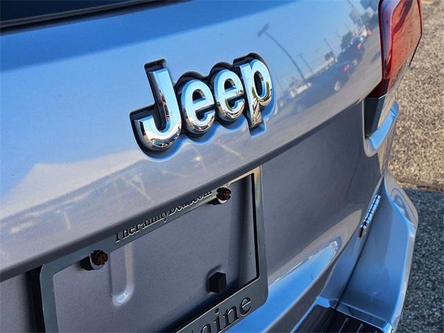 used 2020 Jeep Grand Cherokee car, priced at $18,995