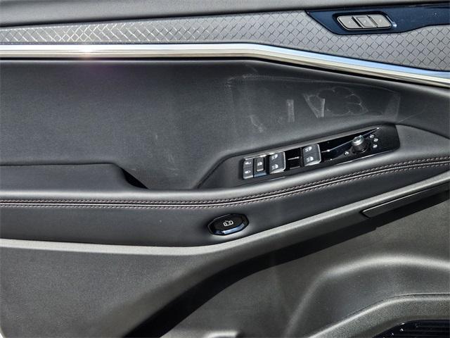 new 2025 Jeep Wagoneer S car, priced at $56,572