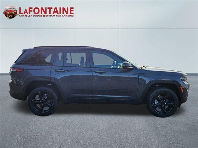 new 2025 Jeep Grand Cherokee car, priced at $41,761