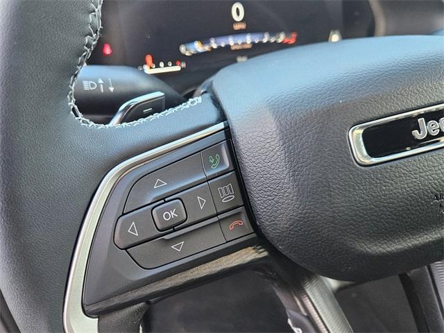 new 2025 Jeep Grand Cherokee car, priced at $41,761