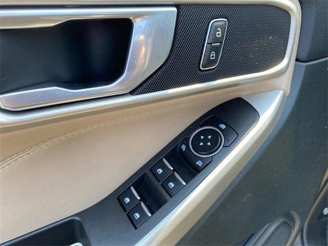 used 2023 Ford Explorer car, priced at $29,895