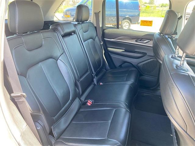 used 2023 Jeep Grand Cherokee car, priced at $29,550