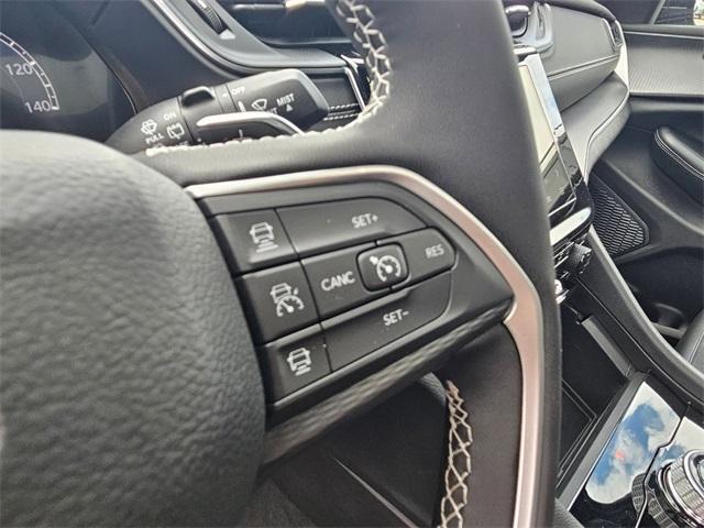 new 2025 Jeep Grand Cherokee car, priced at $41,761