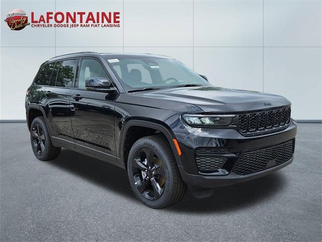 new 2025 Jeep Grand Cherokee car, priced at $41,761