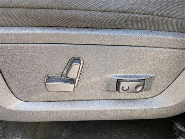 used 2021 Ram 1500 Classic car, priced at $23,550