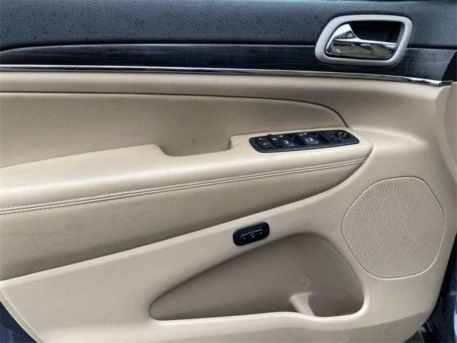 used 2021 Jeep Grand Cherokee car, priced at $24,767