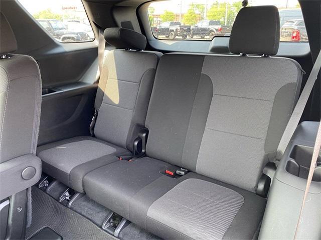 used 2023 Chevrolet Traverse car, priced at $29,946