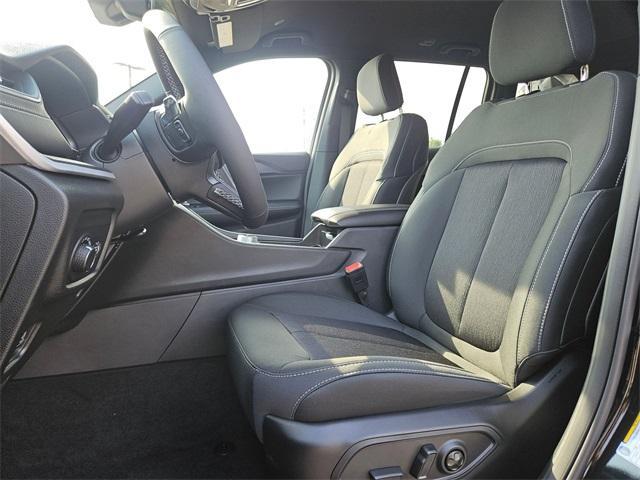 new 2025 Jeep Grand Cherokee car, priced at $38,675