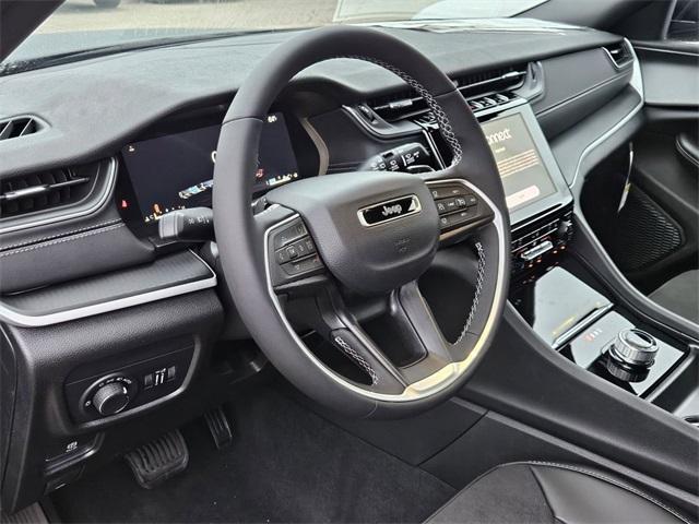 new 2025 Jeep Grand Cherokee L car, priced at $44,272