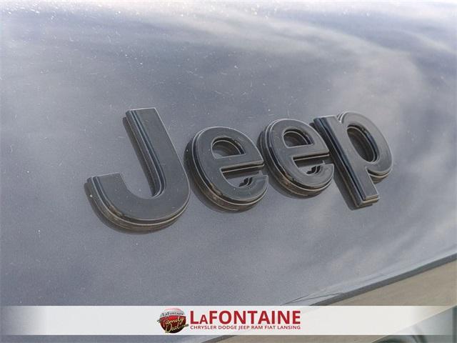 new 2025 Jeep Grand Cherokee car, priced at $40,410