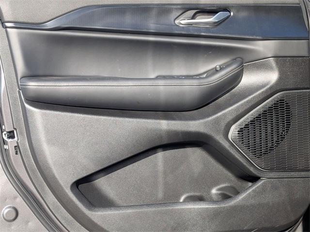 new 2025 Jeep Grand Cherokee car, priced at $40,410