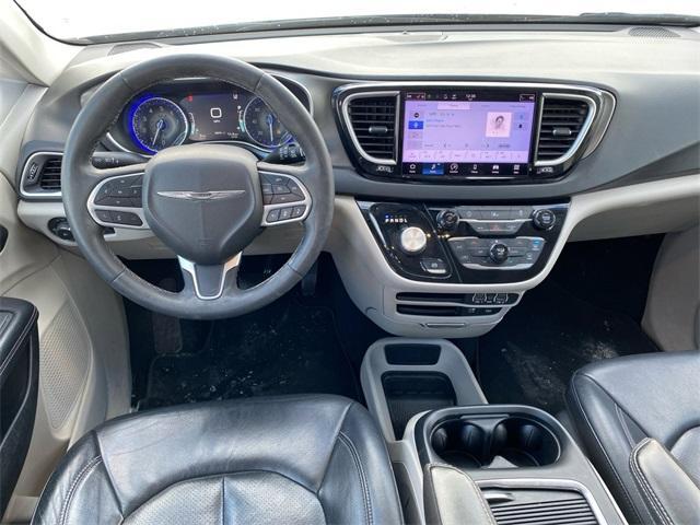 used 2022 Chrysler Pacifica car, priced at $22,000