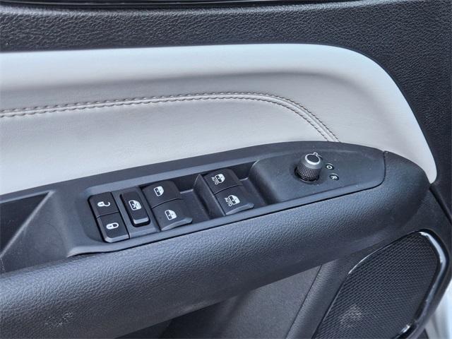 new 2025 Jeep Compass car, priced at $28,605