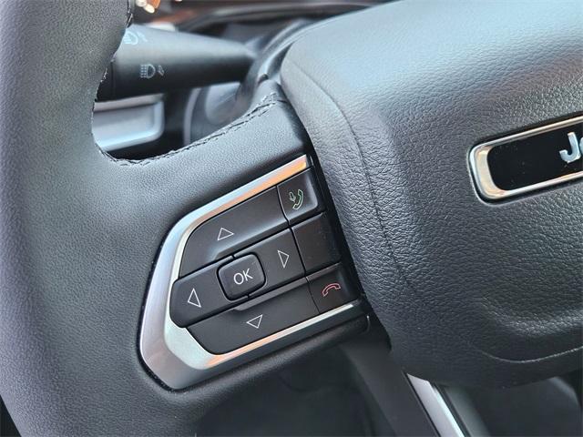 new 2025 Jeep Compass car, priced at $28,605