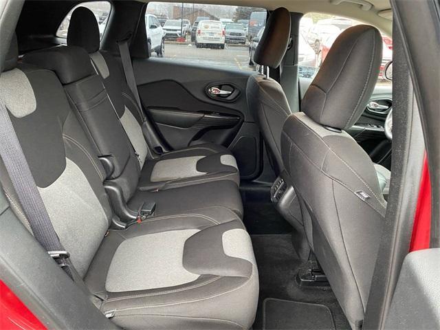 used 2014 Jeep Cherokee car, priced at $11,500