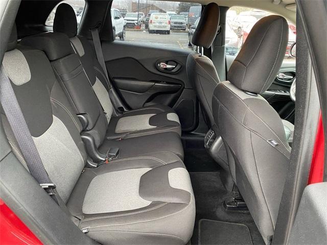 used 2014 Jeep Cherokee car, priced at $11,500