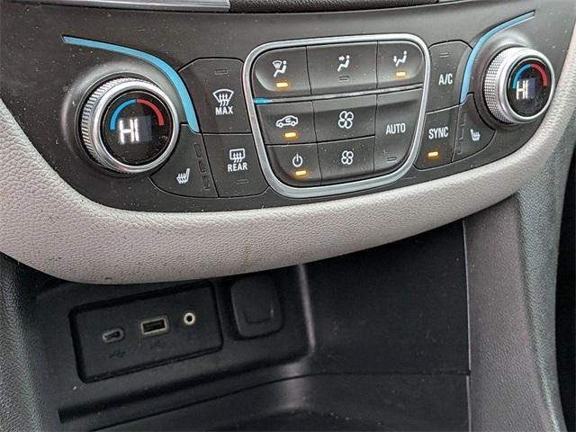 used 2019 Chevrolet Equinox car, priced at $12,995