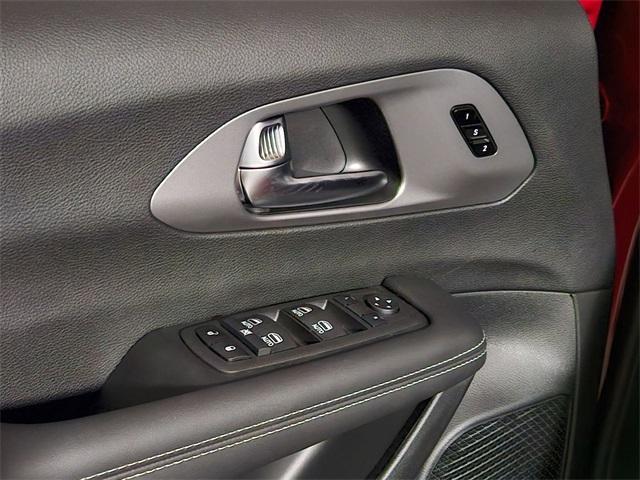 new 2026 Chrysler Pacifica car, priced at $39,213