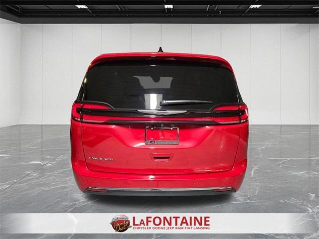 new 2026 Chrysler Pacifica car, priced at $39,213