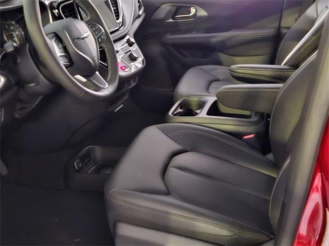 new 2026 Chrysler Pacifica car, priced at $39,213