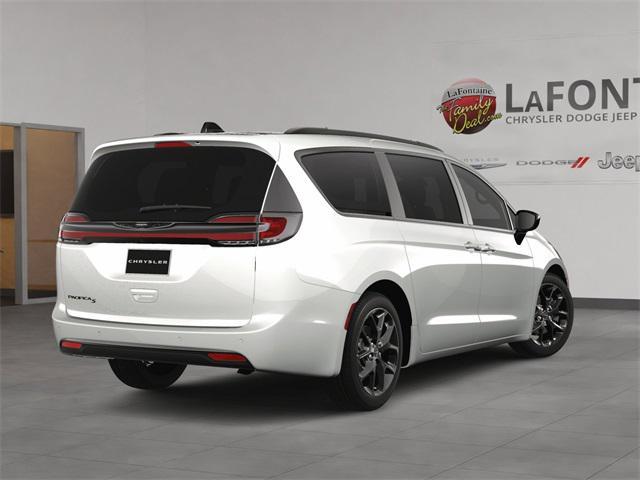 new 2024 Chrysler Pacifica car, priced at $36,312