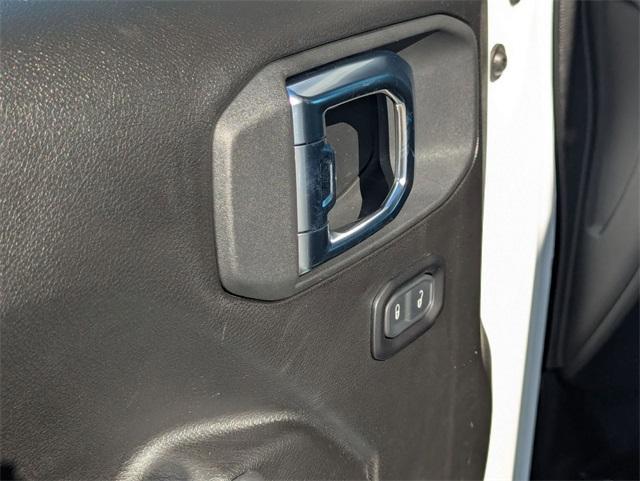 new 2026 Jeep Wrangler car, priced at $40,318