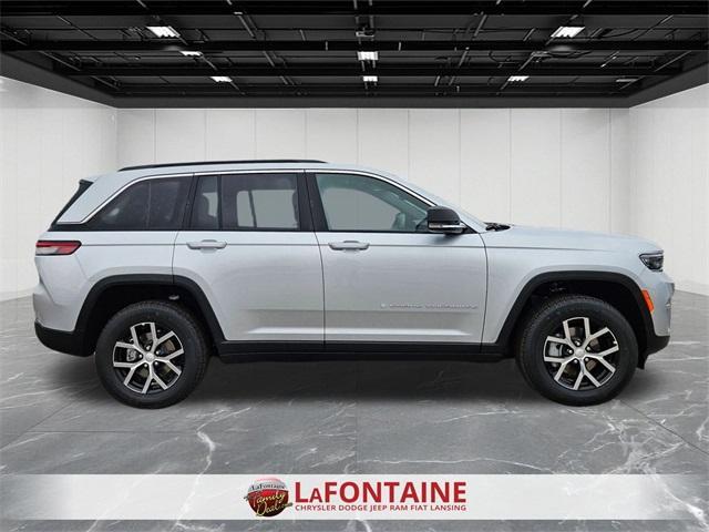 new 2025 Jeep Grand Cherokee car, priced at $40,956