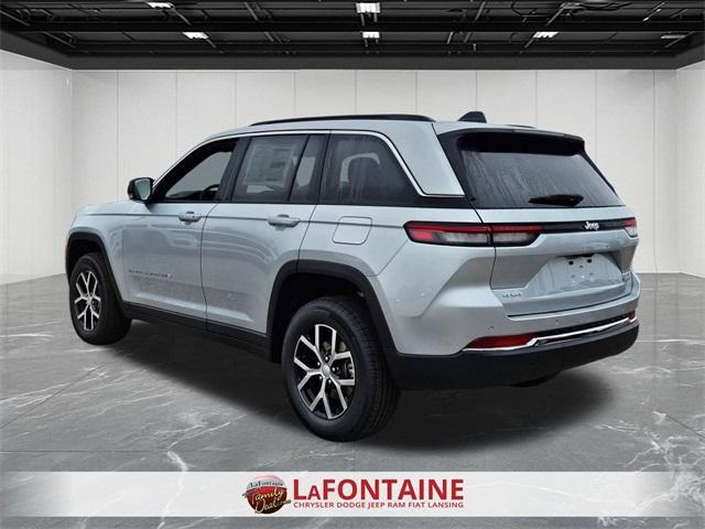 new 2025 Jeep Grand Cherokee car, priced at $40,956