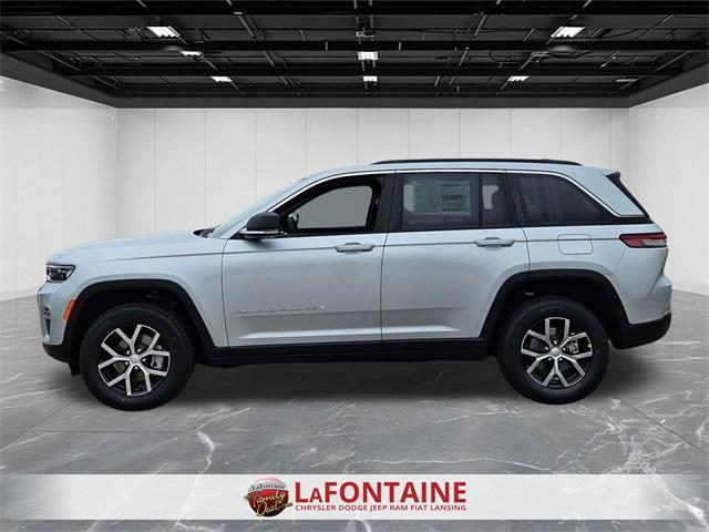 new 2025 Jeep Grand Cherokee car, priced at $40,956