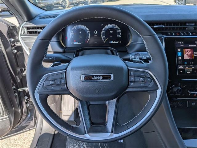 new 2025 Jeep Grand Cherokee car, priced at $38,817