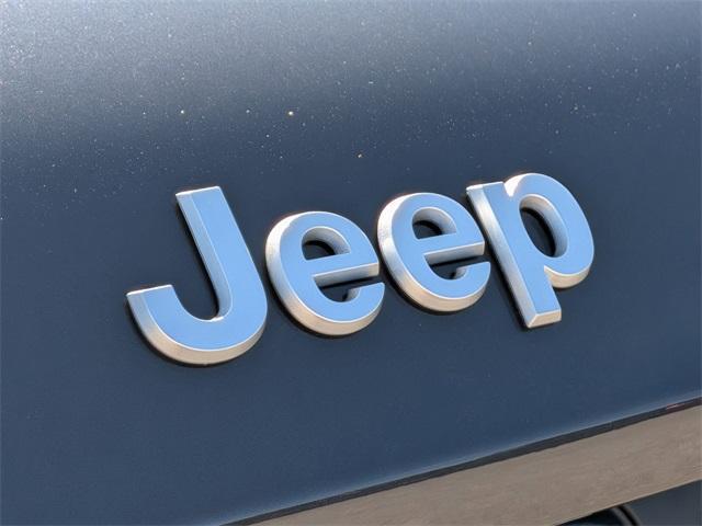 new 2025 Jeep Grand Cherokee car, priced at $38,817