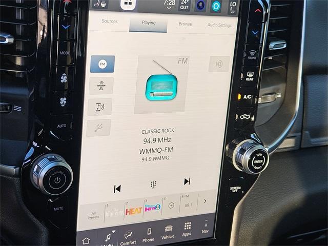 new 2025 Ram 1500 car