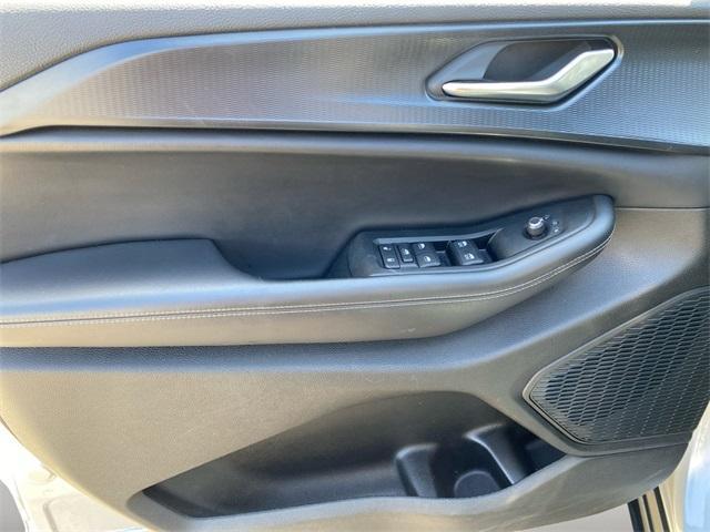 used 2023 Jeep Grand Cherokee L car, priced at $33,373