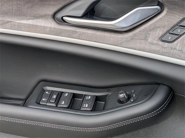 new 2025 Jeep Grand Cherokee car, priced at $39,676