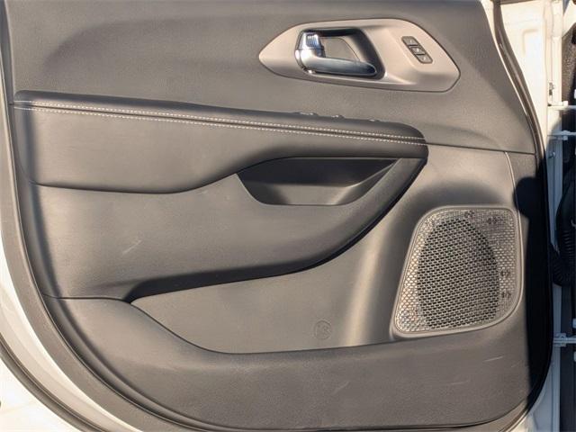 new 2026 Chrysler Pacifica car, priced at $40,814