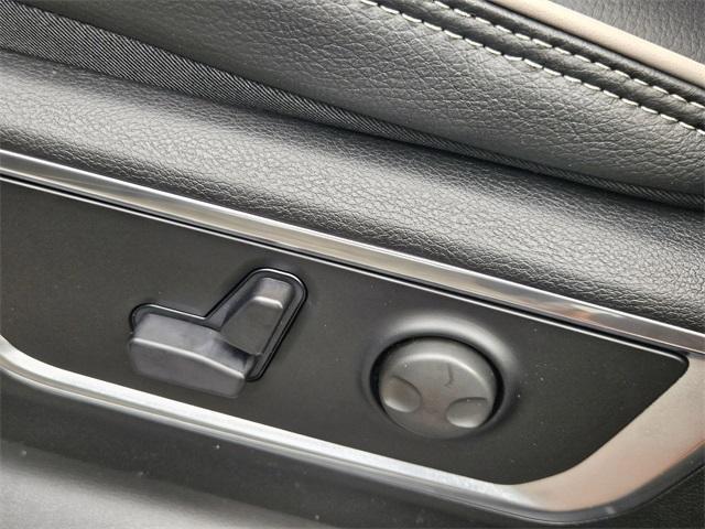new 2025 Ram 1500 car, priced at $66,406
