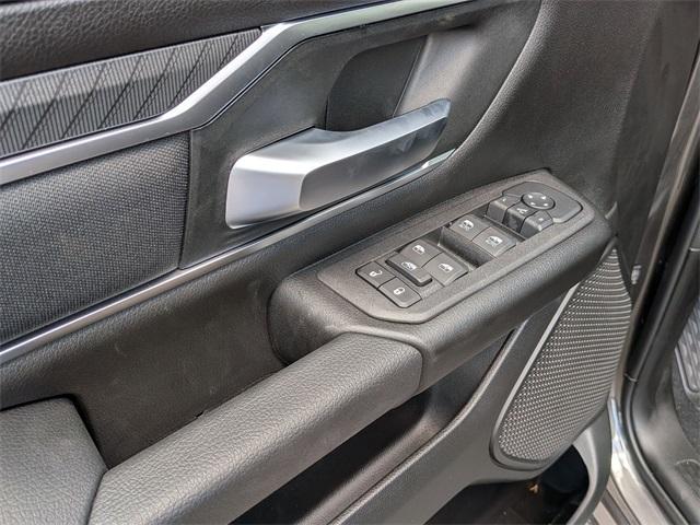 new 2025 Ram 1500 car, priced at $47,378