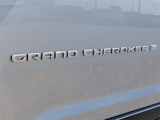 new 2025 Jeep Grand Cherokee car, priced at $34,418