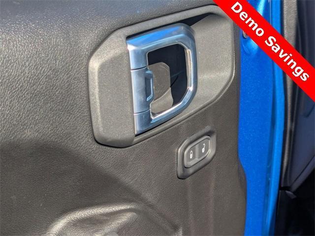 new 2026 Jeep Wrangler car, priced at $39,318