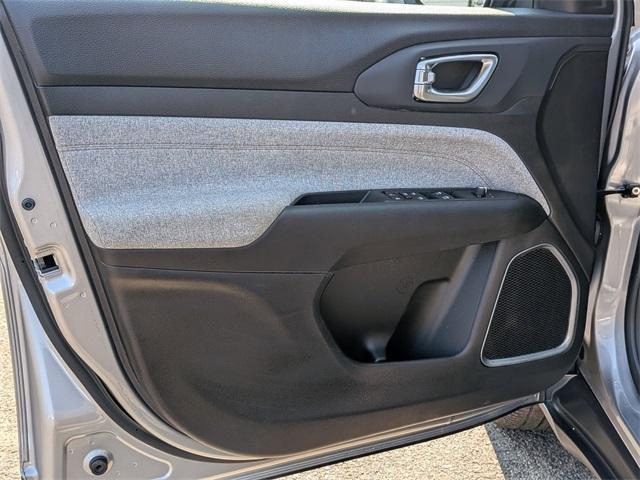 used 2022 Jeep Compass car, priced at $20,663